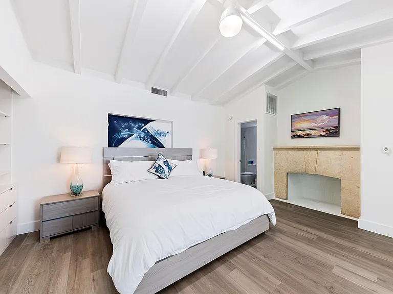 1663 N Fort Lauderdale Beach Blvd — Photo 18