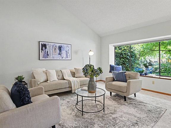 5th image of 15822 SE 167th Place