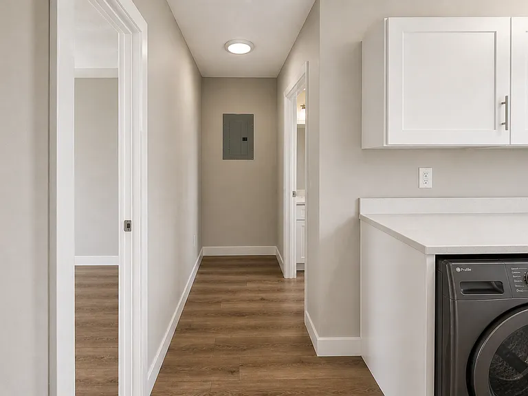 1110 Bates Ave #102 — Photo 5