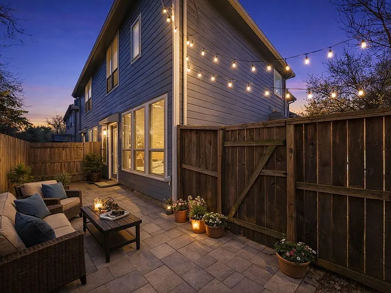 708 Ivory Manor Dr — Photo 21