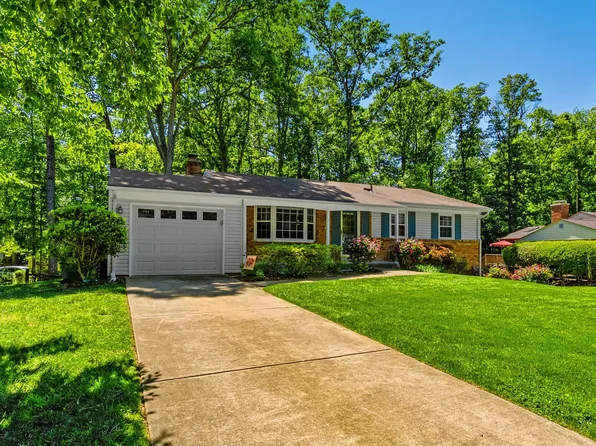 12064 Willowood Dr, Woodbridge, VA 22192