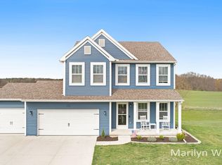 1273 Crystal Way Ct, Middleville, MI 49333