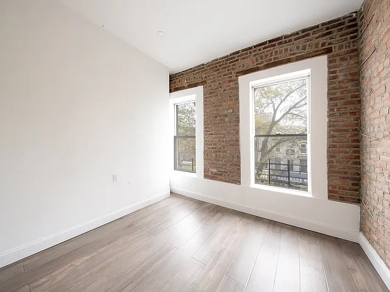 586 5th Ave #2 — Photo 11
