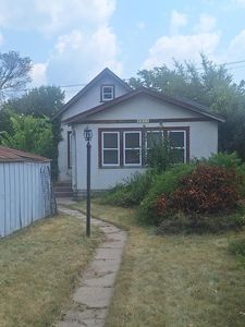 3915 18th Ave S, Minneapolis, MN, 55407