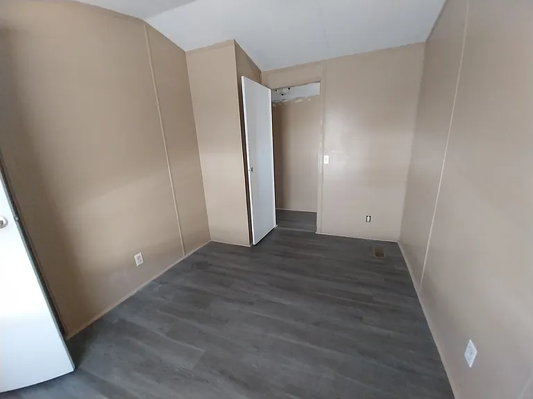 Sunset Ridge MHC — Photo 132