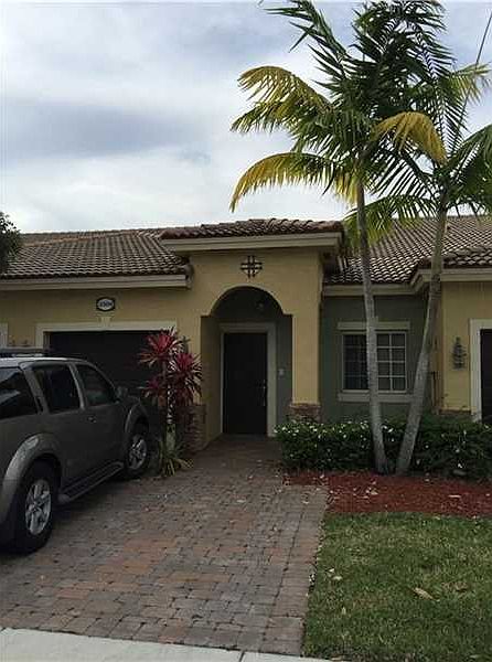 1st image of 3369 NE 11th Dr