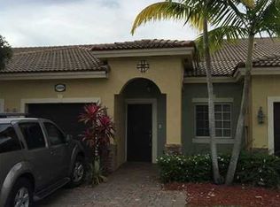 3369 NE 11th Dr, Homestead, FL 33033