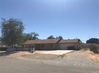 12334 Omak Rd, Apple Valley, CA 92308