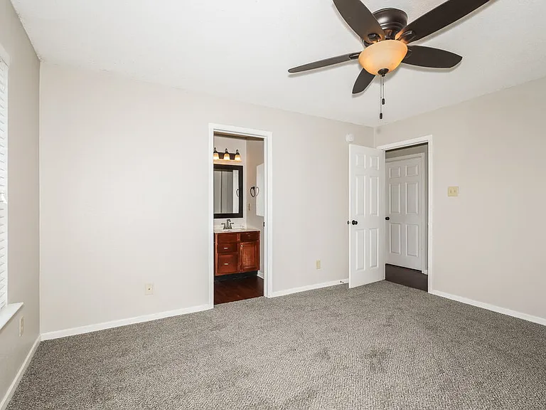 2174 Providence Dr — Photo 10