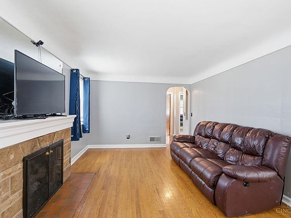 4th image of 7149 Garden Rd