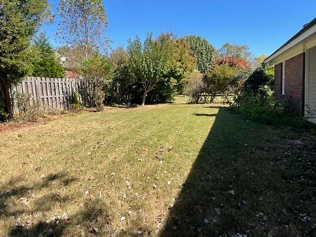 731 Berry Ln — Photo 11