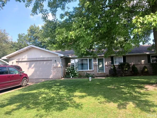 57608 Rivercrest Dr, Elkhart, IN 46516
