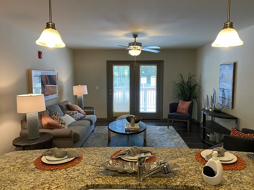 4 bed, $550 — Photo 4