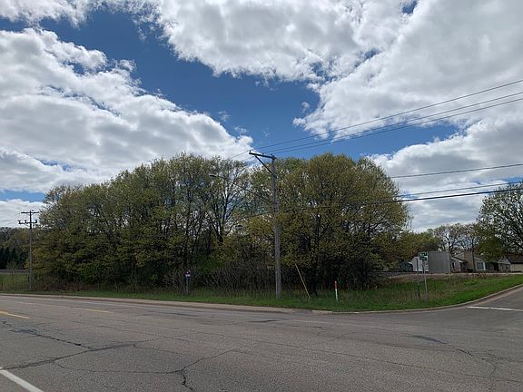 5th image of 32XX Rice St