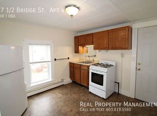 17 1/2 Bridge St APT 4, Rochester, NH 03867
