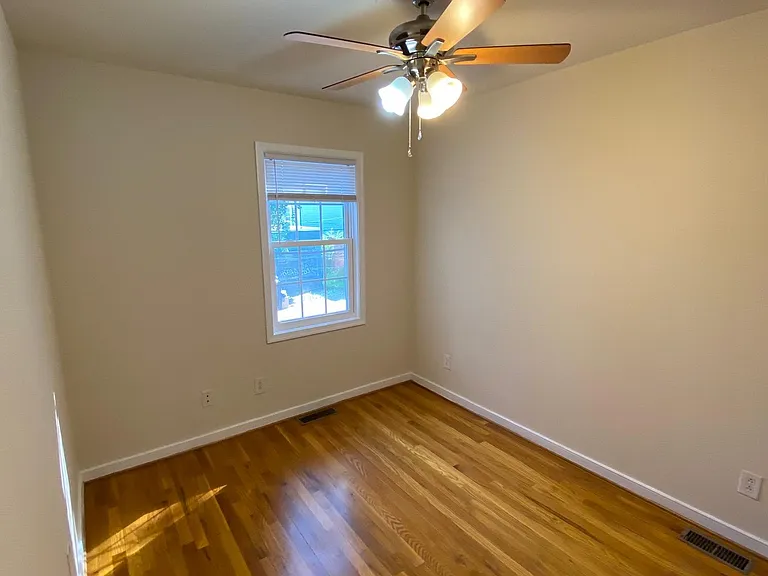 1514 W Cary St — Photo 20