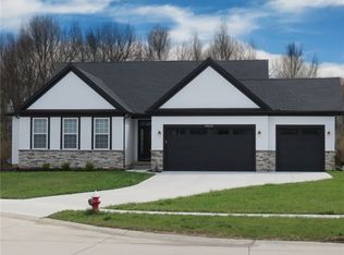 32028 Chestnut Ridge Rd, North Ridgeville, OH 44039