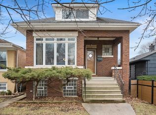 10704 S Albany Ave, Chicago, IL