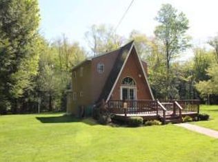 179 Alan A Dale Dr, Becket, MA 01223