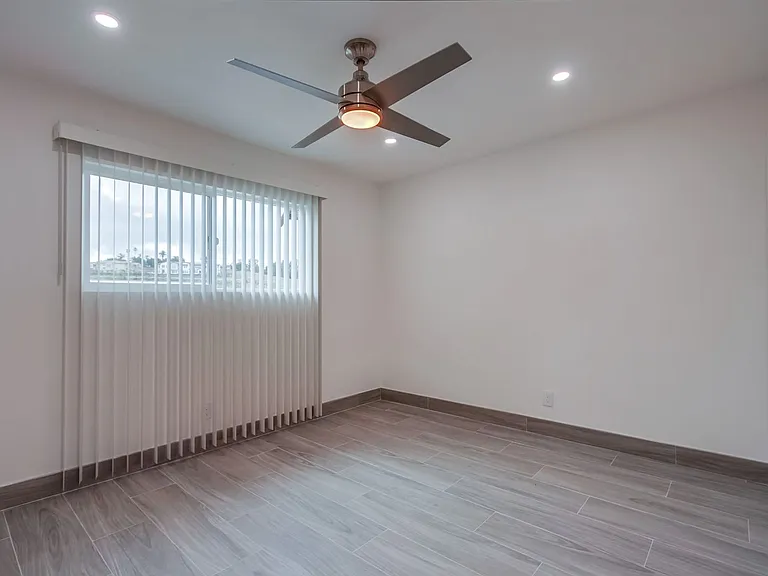 1234 Calle Jules — Photo 20