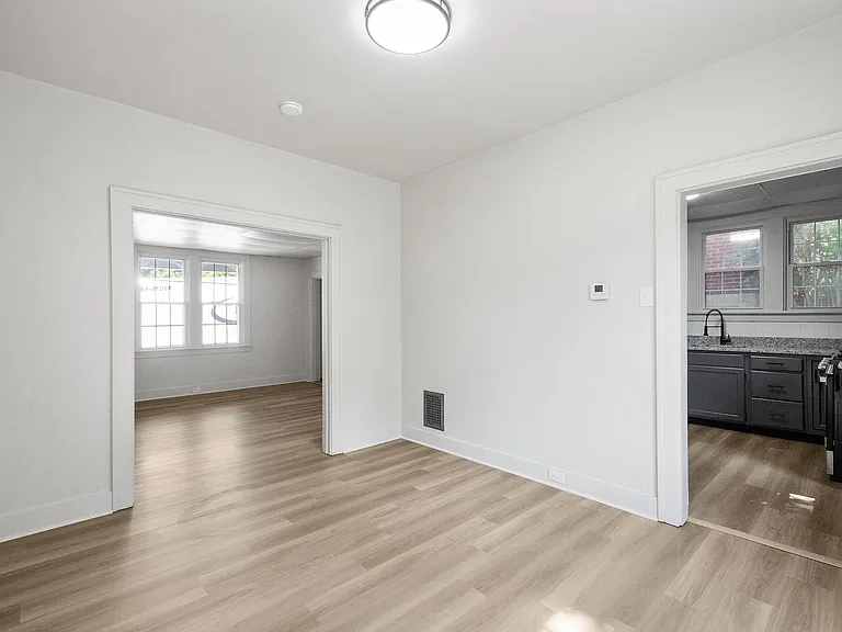 2810 Freeland St — Photo 21