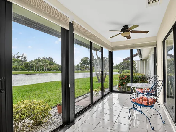 5710 Parkwalk Circle E, Boynton Beach, FL 33472