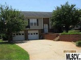 3003 Wonderland Ln, Conover, NC 28613