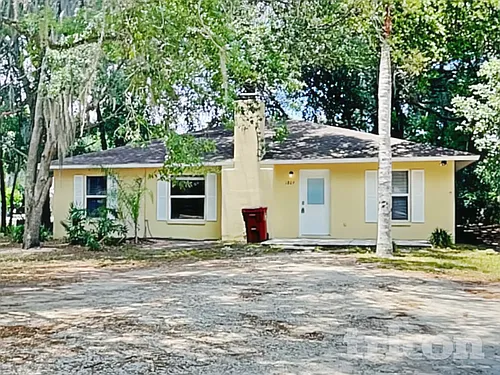 1809 Avon St Photo 1