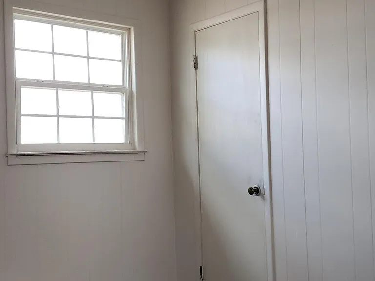 1048 Patterson Cir — Photo 11