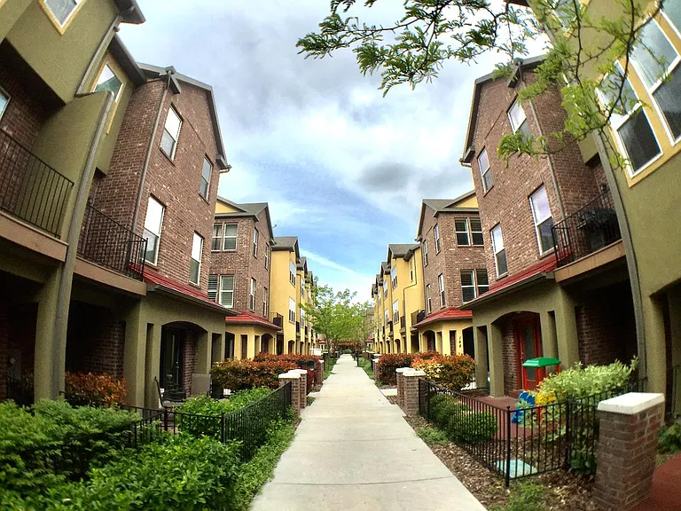 176 W Barry Links Way — Photo 3