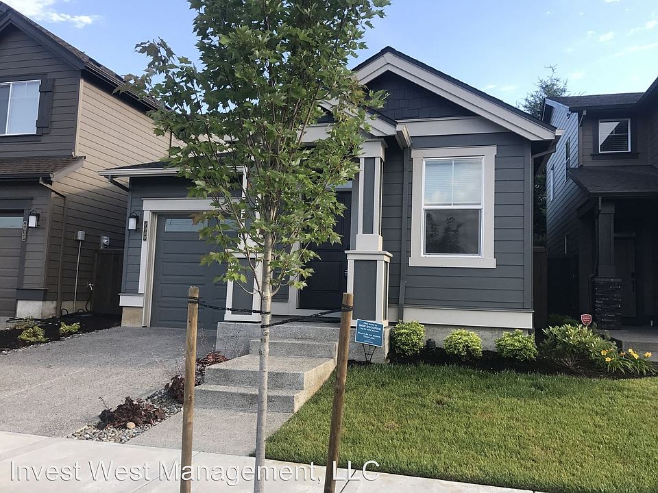 1st image of 7000 NE 67th St