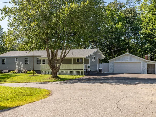12 Gould Street, Camden, ME 04843