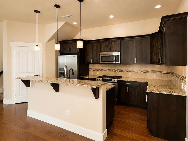 1205 E Lone Creek Dr — Photo 4