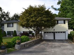 100 Narragansett Ave, Ossining, NY 10562