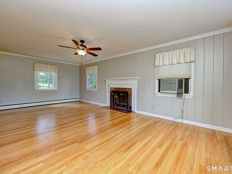 352 Hitching Post Dr — Photo 12