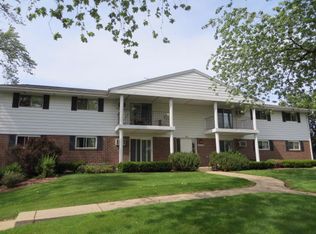 9600 W Beloit Rd APT 8, Milwaukee, WI 53227