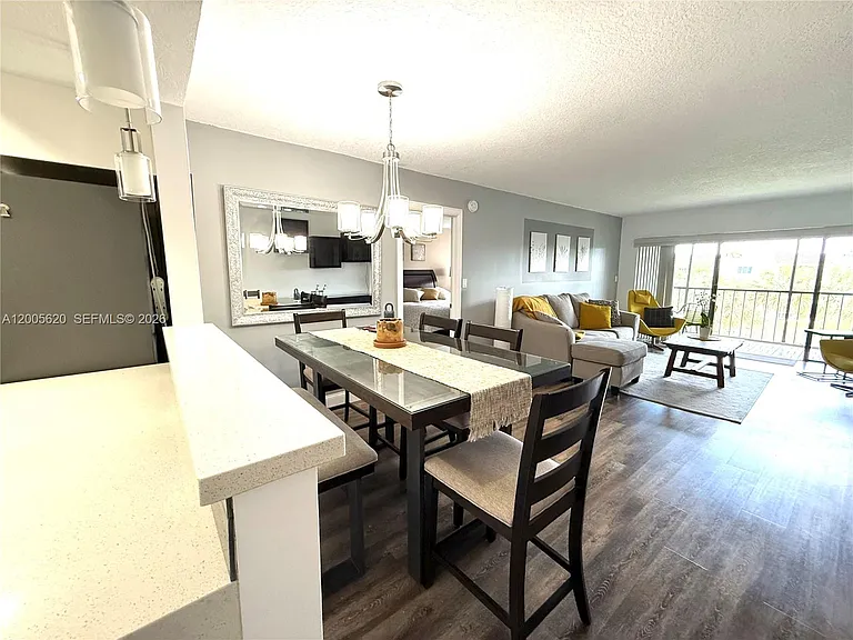 230 Lakeview Dr #307 — Photo 19