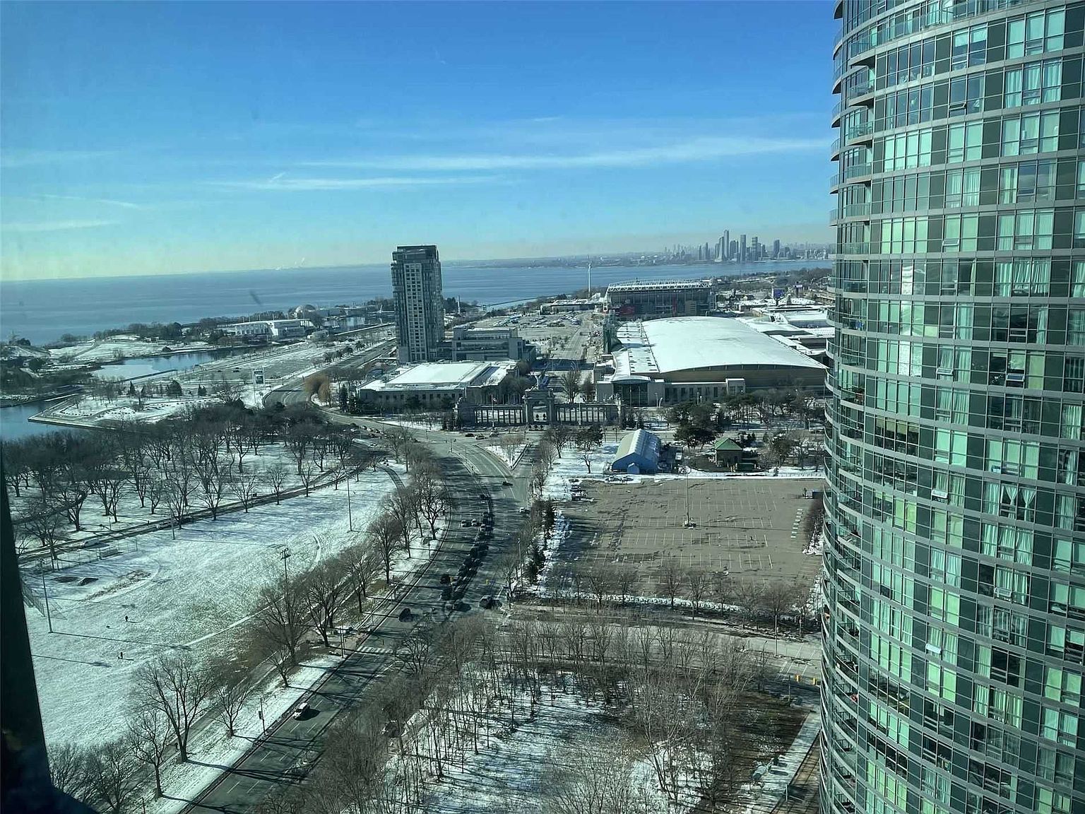 215 Fort York Blvd 3209, Toronto, ON M5V 4A2 Zillow
