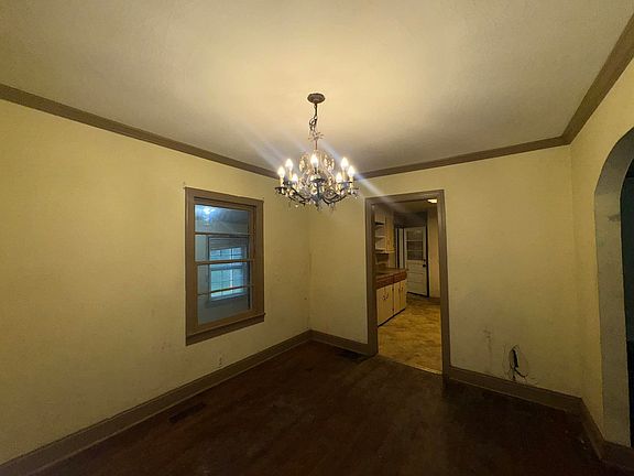 5th image of 1217 Gayle St
