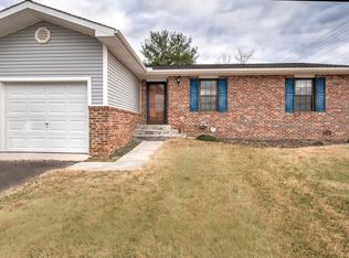 201 Marcia Dr, Clinton, TN 37716