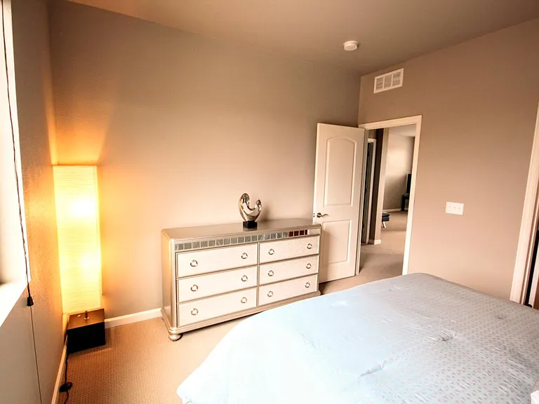 1401 Skyline Dr — Photo 16