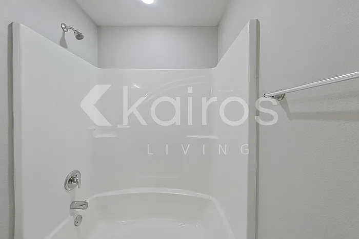 4624 Malay Cir — Photo 12