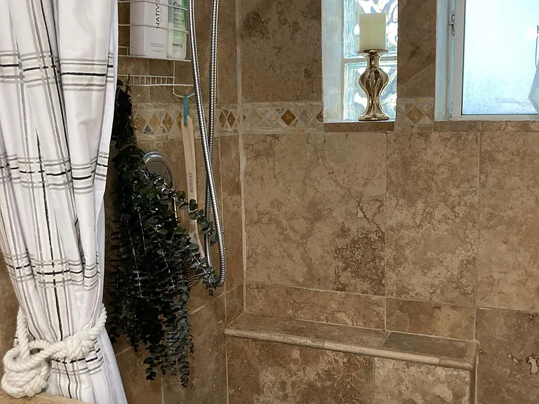 735 Vale View Dr #3 — Photo 14