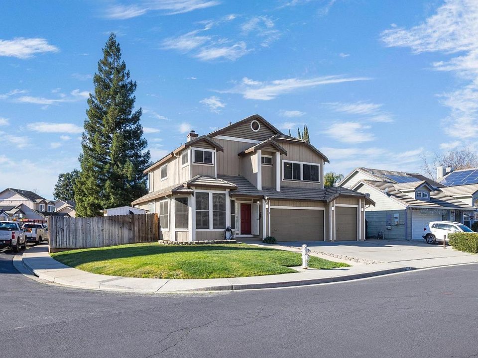 1st image of 354 Oak Valley Drive