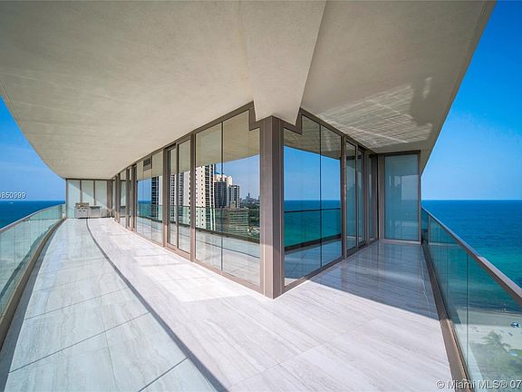 3rd image of 18975 Collins Ave Unit 1405