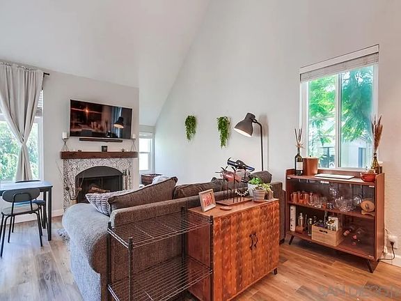 2nd image of 2232 River Run Dr Unit 210