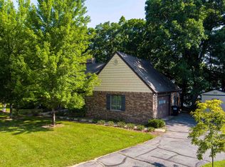 4189 Cordley Lake Rd, Pinckney, MI 48169