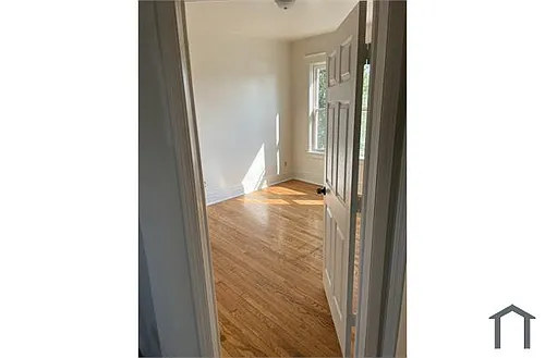 204 W 70th St #307 Photo 1