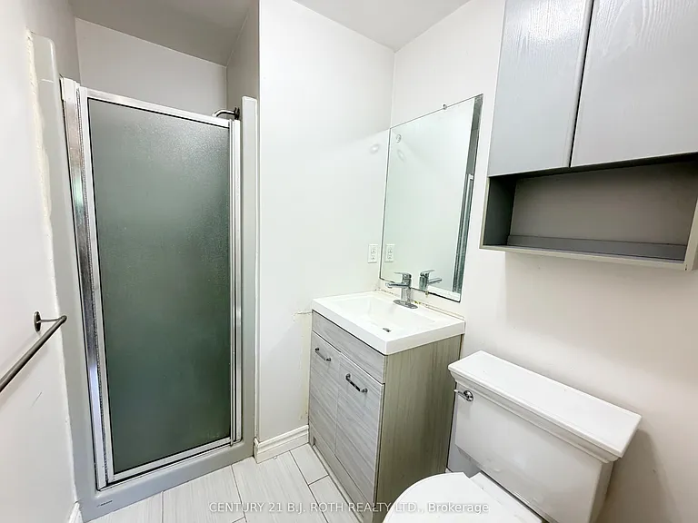 29 Irwin Dr #UPPER — Photo 22