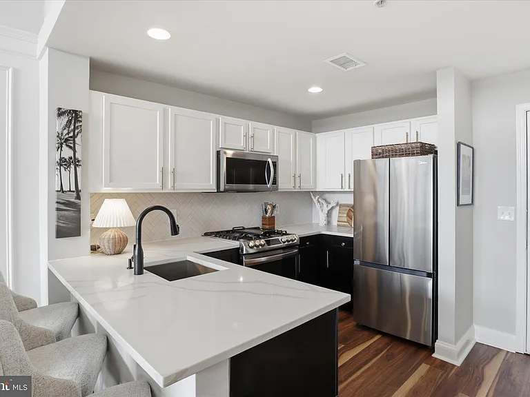 12000 Market St #488 — Photo 8